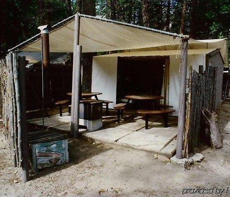 Housekeeping Camp Hotell Curry Village Restaurang bild